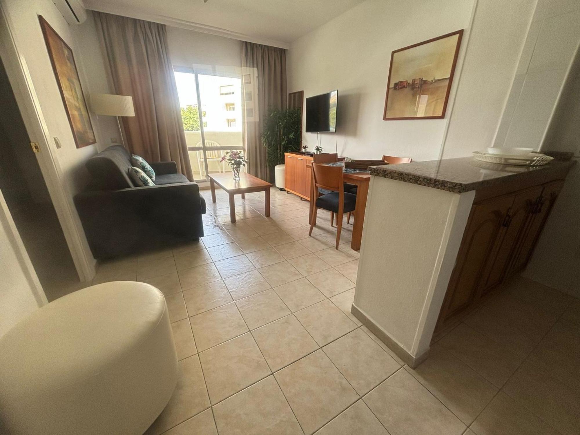 Apartamentos Benalbeach By Benalnova เบนัลมาเดนา ภายนอก รูปภาพ